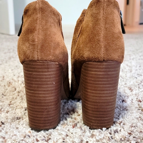 Open toed brown booties - Picture 4 of 7